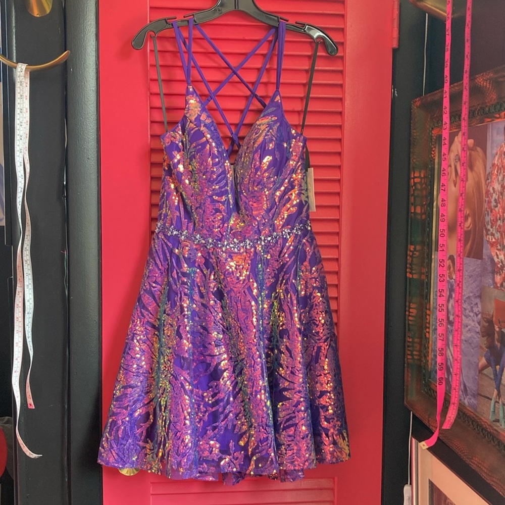 NWT ALYCE PARIS Dress Size 6 bright purple